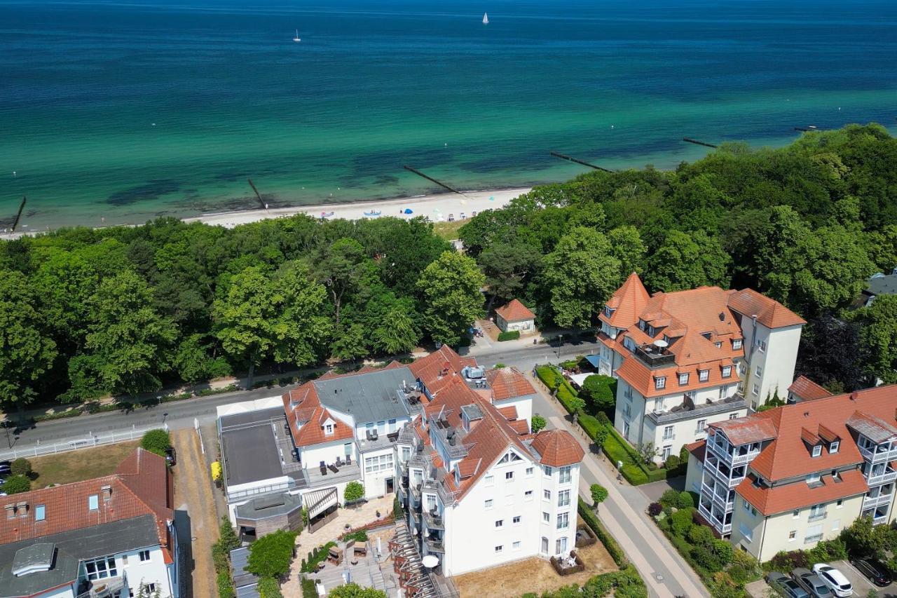 Hotel Am Strand Kuehlungsborn Exterior photo